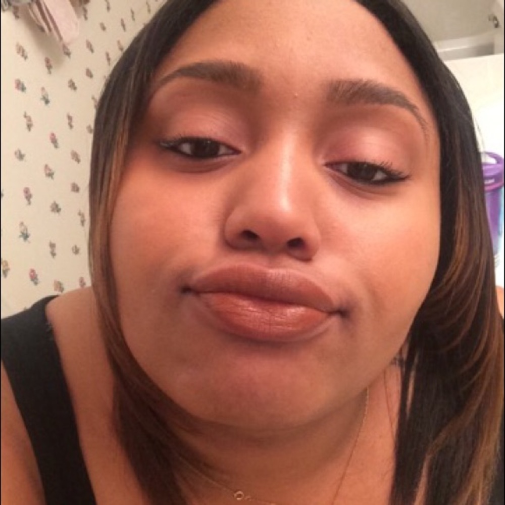 Meet your Posher, Tay